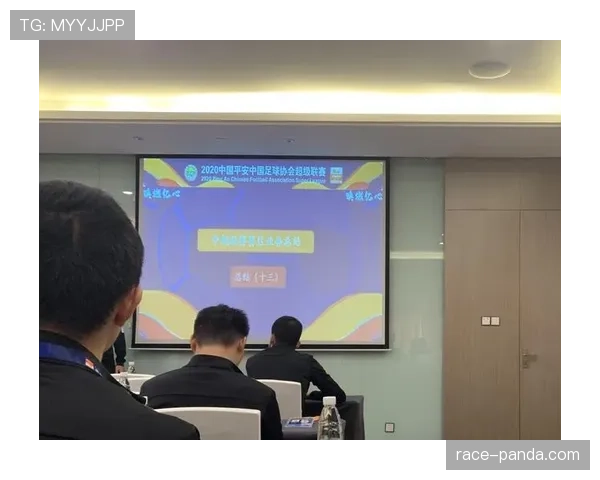 VAR规则中的关键判罚流程与裁判协助机制详解